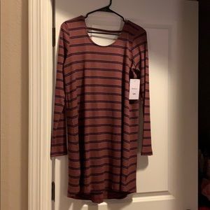 RVCA shift dress
